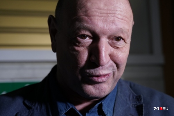 Чиновник Николай Ющенко считает, что разглашать имущественные сделки непозволительно Чиновник Николай Ющенко считает, что разглашать имущественные сделки непозволительно