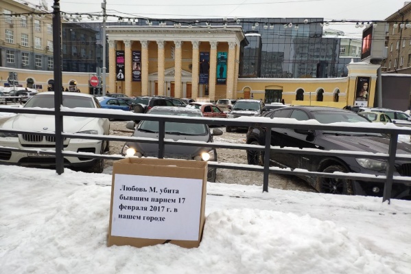 Плакаты с реальными историями женщин расставили в разных частях города Плакаты с реальными историями женщин расставили в разных частях города