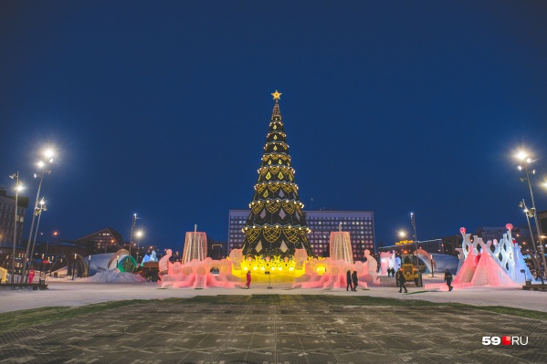 Ледовый городок на эспланаде Ледовый городок на эспланаде 