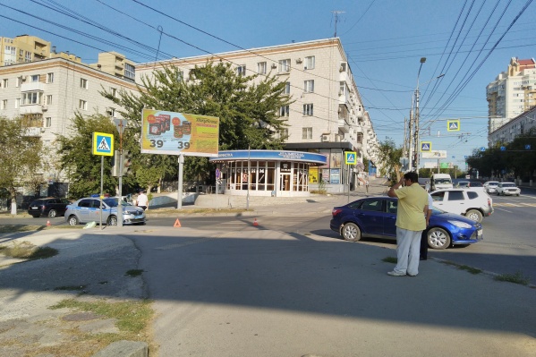 Ранним утром пешехода сбили на улице Невской Ранним утром пешехода сбили на улице Невской