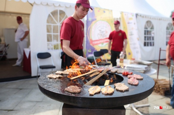 Завтра на Стрелке будет очень вкусно Завтра на Стрелке будет очень вкусно 