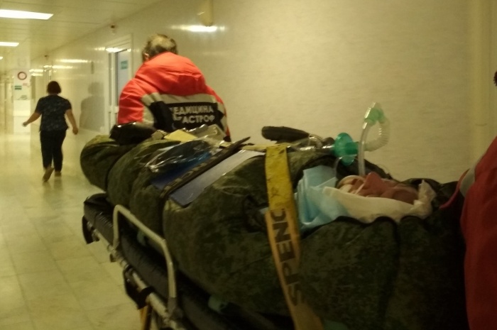 Сегодня рано утром девушке сделали операцию Сегодня рано утром девушке сделали операцию