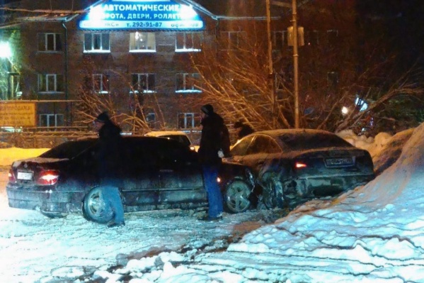 Пострадавших в аварии нет Пострадавших в аварии нет