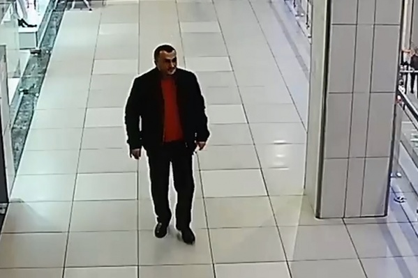 Деньги неизвестному отдала сама продавец Деньги неизвестному отдала сама продавец 