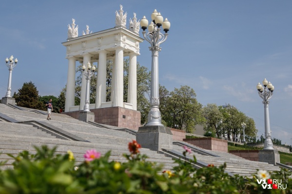 В Волгограде за год омолодили и преобразили центральную набережную В Волгограде за год омолодили и преобразили центральную набережную