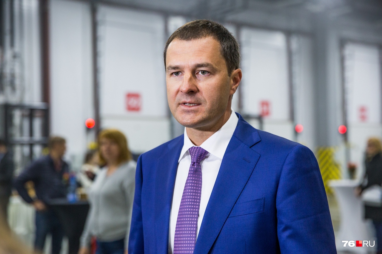 Сейчас Ярославлем руководит и.о. мэра Владимир Волков Сейчас Ярославлем руководит и.о. мэра Владимир Волков