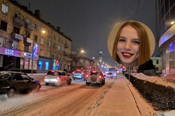 Девушка приревновала молодого человека Девушка приревновала молодого человека