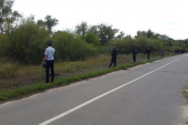 С самого утра 16-летнюю Светлану Сорочинскую искали сотни человек С самого утра 16-летнюю Светлану Сорочинскую искали сотни человек 