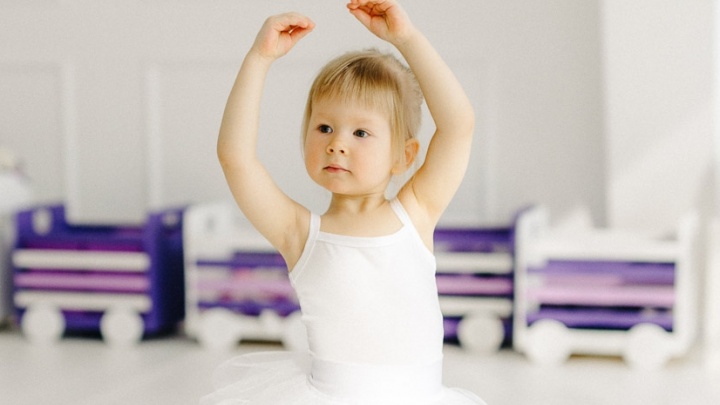 Зачем девочке балет: семь причин заняться хореографией в раннем детстве