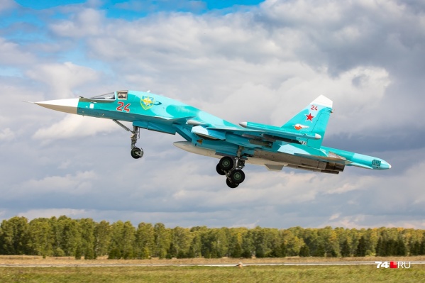 Су-34 называют «смертоносным утёнком» Су-34 называют «смертоносным утёнком»