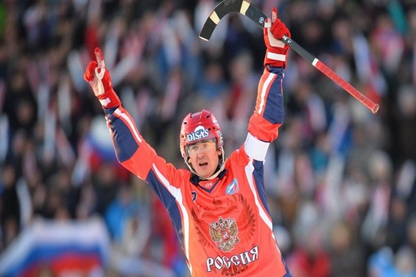 Сергей Ломанов играл за сборную 20 лет Сергей Ломанов играл за сборную 20 лет