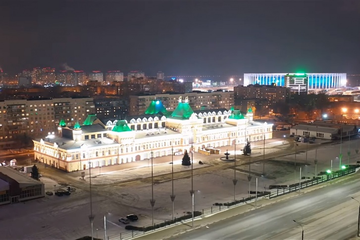 Подсветка ярмарки, стадиона и собора Александра Невского радует глаз Подсветка ярмарки, стадиона и собора Александра Невского радует глаз