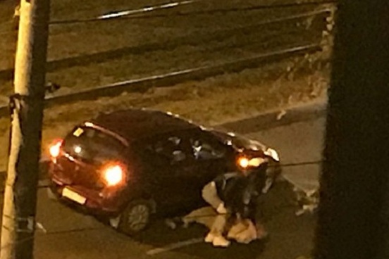 По кадрам, сделанным очевидцами, сложно понять марку машины По кадрам, сделанным очевидцами, сложно понять марку машины