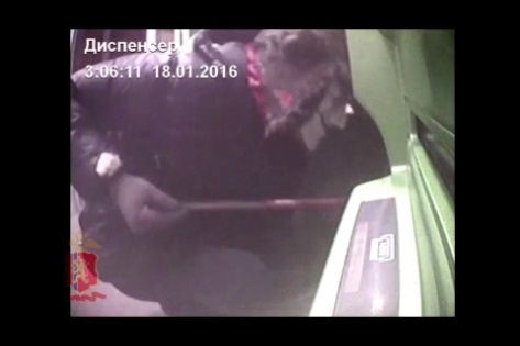 Группа из 7 человек вскрывала банкоматы от Москвы до Красноярска Группа из 7 человек вскрывала банкоматы от Москвы до Красноярска