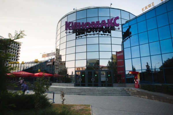 Редкий шанс
увидеть новинки американского
кинематографа на языке
оригинала в Волгограде Редкий шанс
увидеть новинки американского
кинематографа на языке
оригинала в Волгограде
