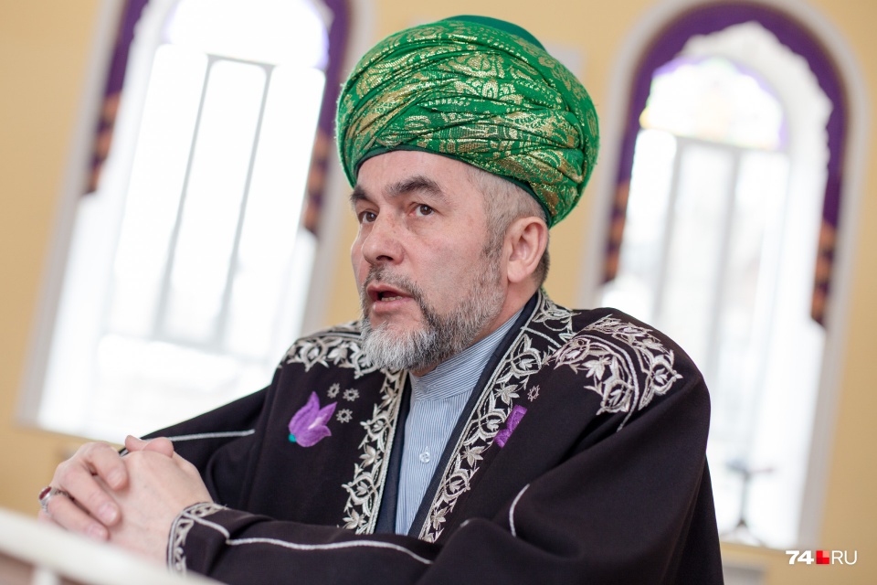 В интервью 74.ru Ринат Раев рассказал, чем сегодня живут мусульмане в регионе