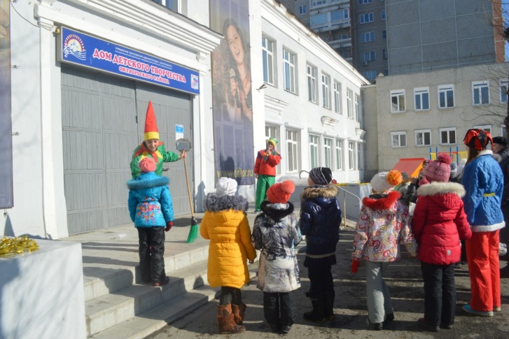 В Доме детского творчества Октябрьского района занимаются сотни детей