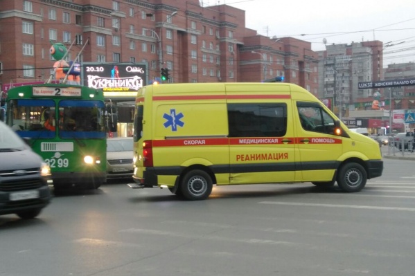 После аварии в больницу попала пассажирка троллейбуса После аварии в больницу попала пассажирка троллейбуса