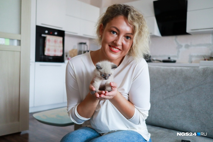 Елена Коренева — спасительница котенка Елена Коренева — спасительница котенка