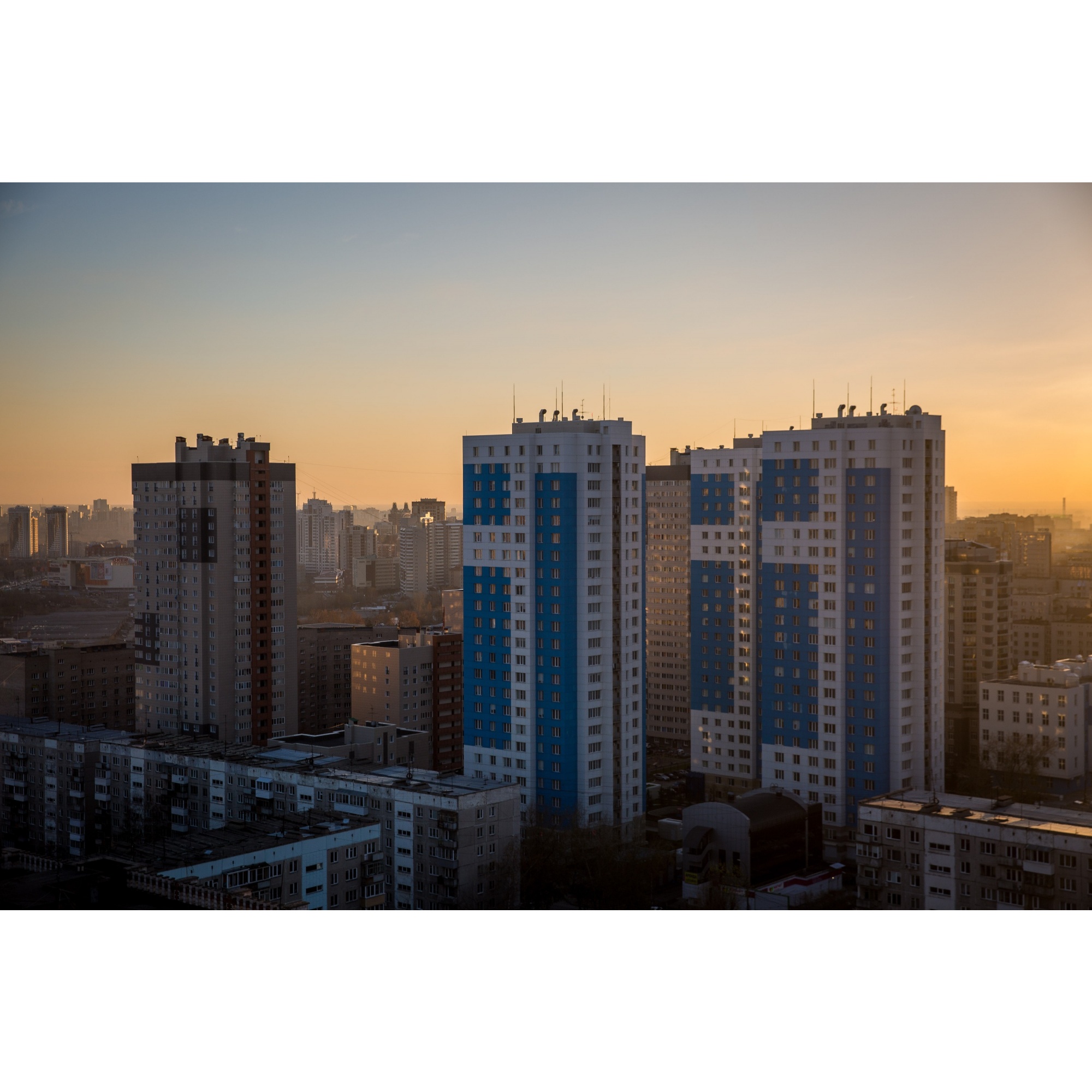 Горожане увереннее стали покупать не только готовые квартиры, но и жильё в новостройках: за один третий квартал Росреестр зафиксировал 7 тысяч таких сделок Горожане увереннее стали покупать не только готовые квартиры, но и жильё в новостройках: за один третий квартал Росреестр зафиксировал 7 тысяч таких сделок