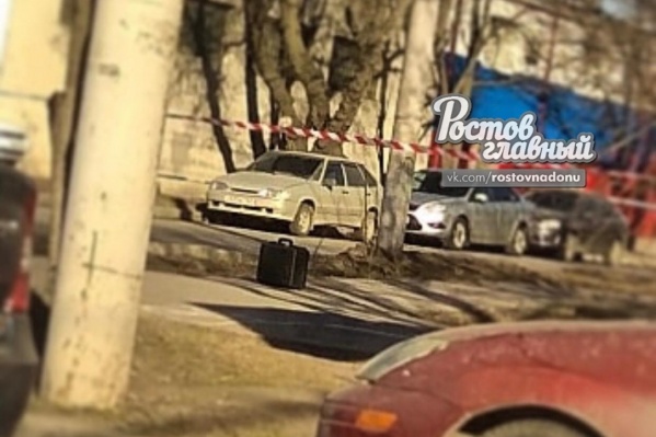 Бесхозный чемодан нашли на Западном Бесхозный чемодан нашли на Западном