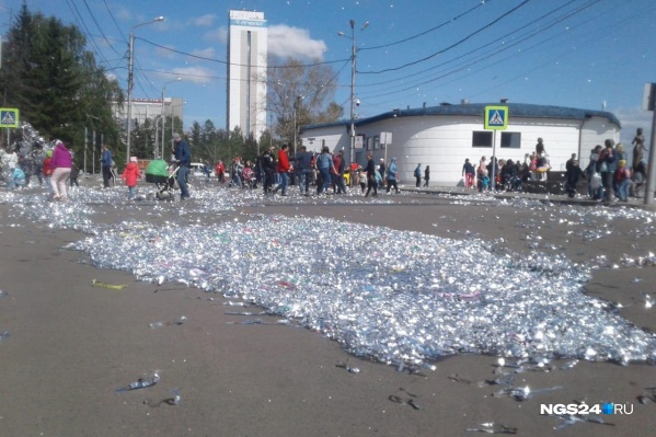 Так выглядела площадь около 16:00 Так выглядела площадь около 16:00