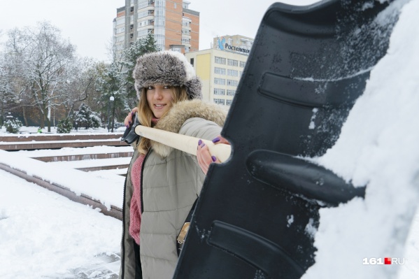 В последний раз я держала в руках лопату, когда училась в школе В последний раз я держала в руках лопату, когда училась в школе