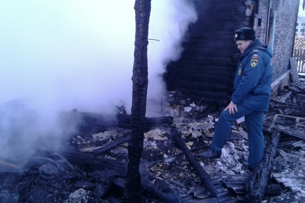 Дом получил значительные повреждения Дом получил значительные повреждения