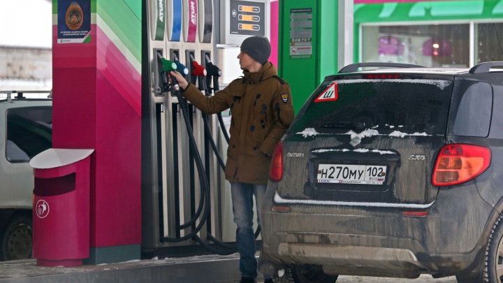 Как сэкономить бензин зимой: пять действенных советов от эксперта из Уфы