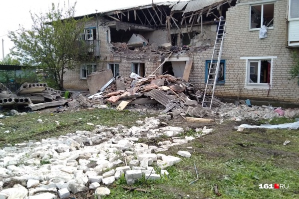 Взрыв произошел на втором этаже дома Взрыв произошел на втором этаже дома