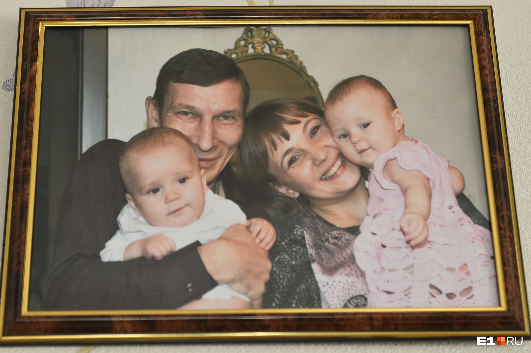 2009 год. Данила с женой Натальей и детьми 2009 год. Данила с женой Натальей и детьми 
