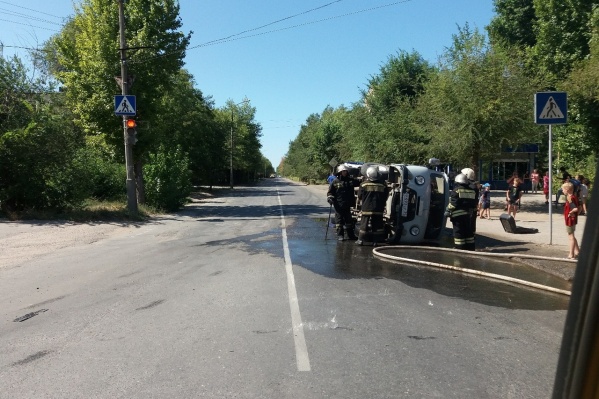Виновником аварии назвали заторопившегося водителя легковушки Виновником аварии назвали заторопившегося водителя легковушки