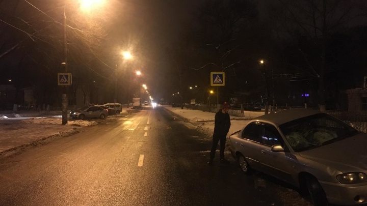 В Автозаводском районе пьяный водитель сбил двух 14-летних подростков на пешеходном переходе
