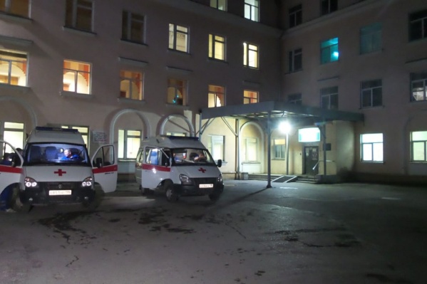 Инцидент произошел в ночь на 6 июня у больницы № 23 Инцидент произошел в ночь на 6 июня у больницы № 23