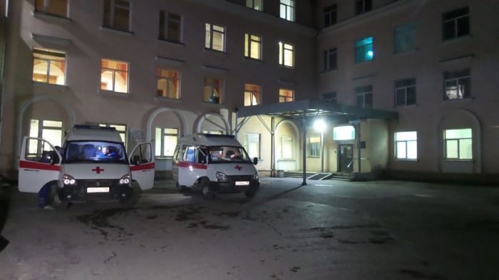 Инцидент произошел в ночь на 6 июня у больницы № 23 Инцидент произошел в ночь на 6 июня у больницы № 23