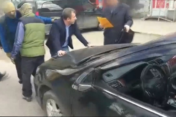 Момент задержания адвоката Момент задержания адвоката 