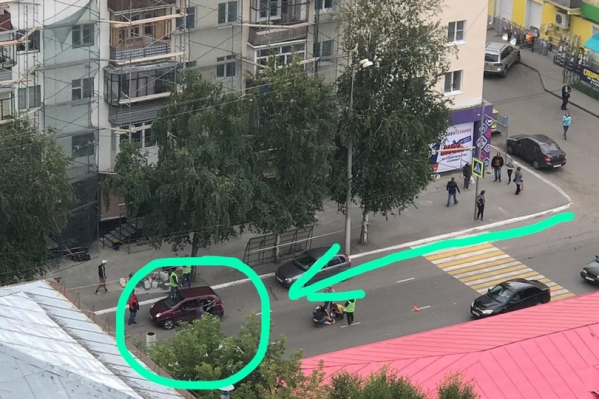 Ребенок выбежал из-за остановившегося ПАЗа Ребенок выбежал из-за остановившегося ПАЗа 