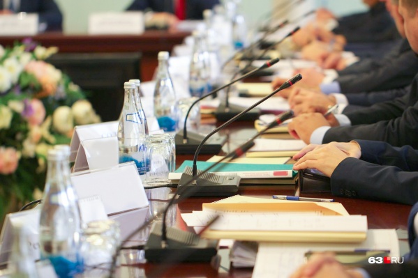 Голосовать за кандидатов предстоит районным депутатам Голосовать за кандидатов предстоит районным депутатам
