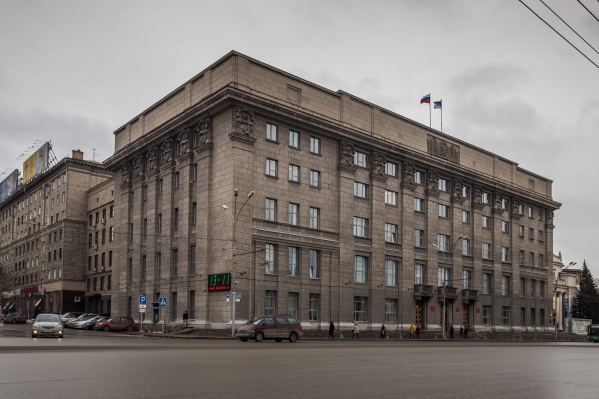 Следствие считает, что городу нанесли ущерб в крупном размере Следствие считает, что городу нанесли ущерб в крупном размере