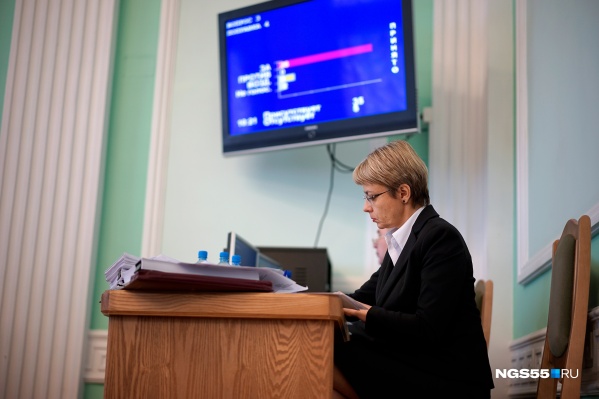 Решение приняли большинством голосов Решение приняли большинством голосов