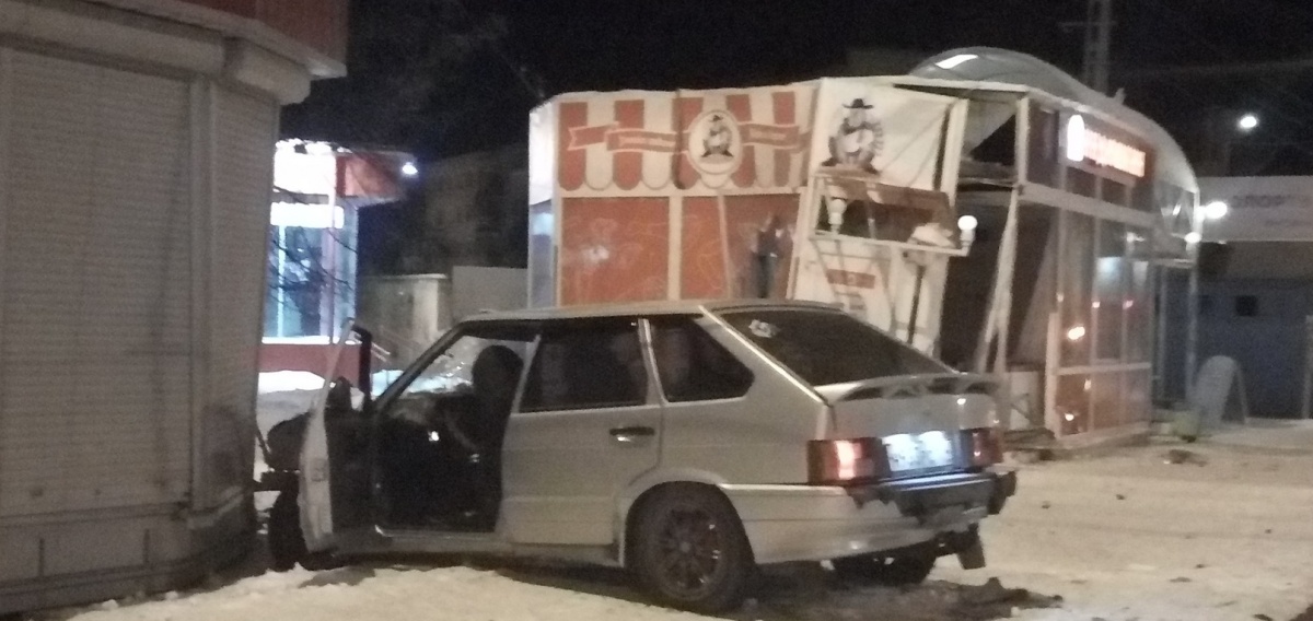 « » « »