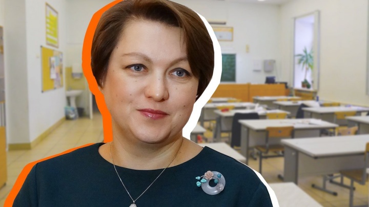 Екатерина Сибирцева говорит в прямом эфире про запись в первые классы, новые школы и зарплату учителей
