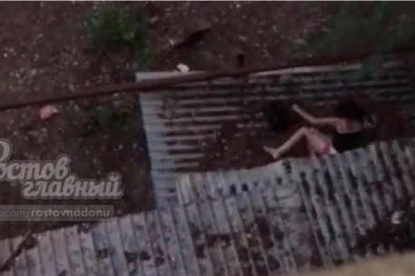 Очевидцы не стали звонить в полицию Очевидцы не стали звонить в полицию 
