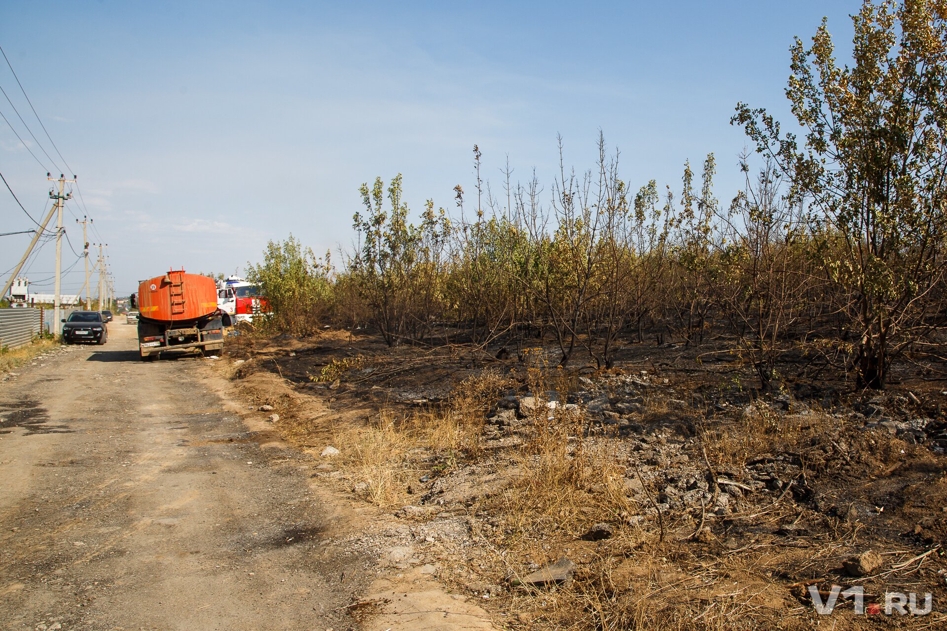 «Боимся, что Любу посадят»: жители поселка, где сгорели трое детей, рассказали о трагедии