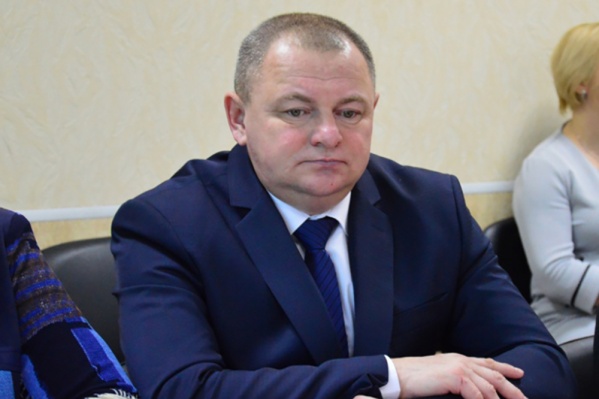 Все претензии по своей работе глава поселения Владимир Бочкарёв выслушал в присутствии сотни человек Все претензии по своей работе глава поселения Владимир Бочкарёв выслушал в присутствии сотни человек