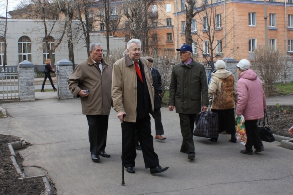 Побывать на родине Валерий хотел бы, но с каждым годом сделать это всё труднее — подводят ноги Побывать на родине Валерий хотел бы, но с каждым годом сделать это всё труднее — подводят ноги