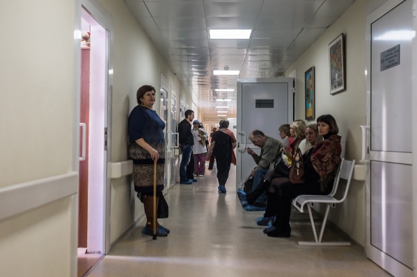 Всех заболевших гриппом госпитализировали Всех заболевших гриппом госпитализировали 