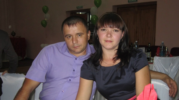 Юрий и Наталья Белоглазовы добиваются от следователей возбуждения уголовного дела