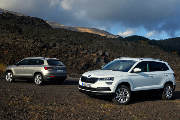 Мировая премьера SKODA Karoq состоялась еще весной 2017 года, но его российские продажи несколько раз переносились. В декабре 2019 года кроссовер начали собирать в Нижнем Новгороде Мировая премьера SKODA Karoq состоялась еще весной 2017 года, но его российские продажи несколько раз переносились. В декабре 2019 года кроссовер начали собирать в Нижнем Новгороде