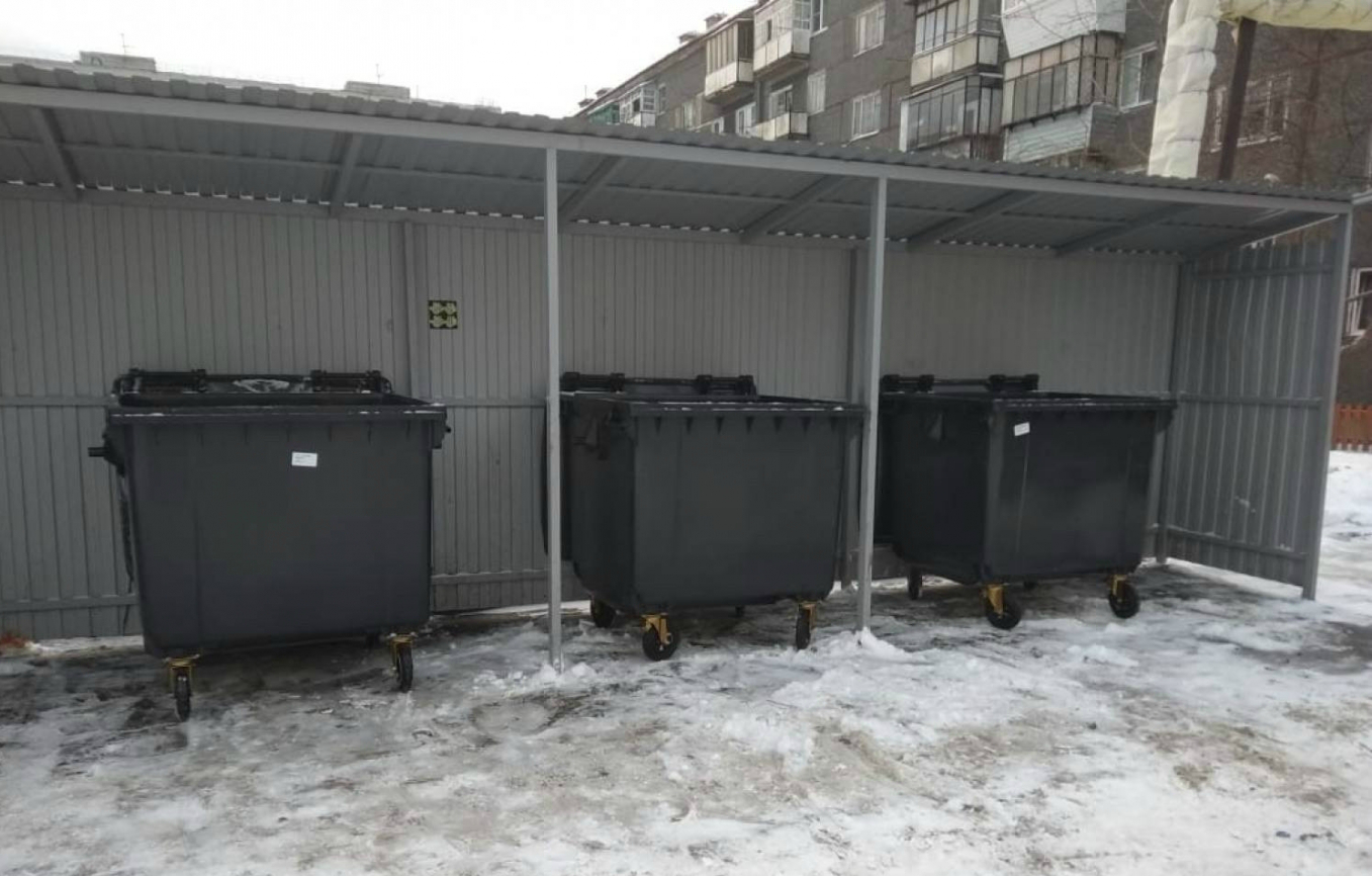 Благоустраивать контейнерные площадки должны муниципалитеты Благоустраивать контейнерные площадки должны муниципалитеты